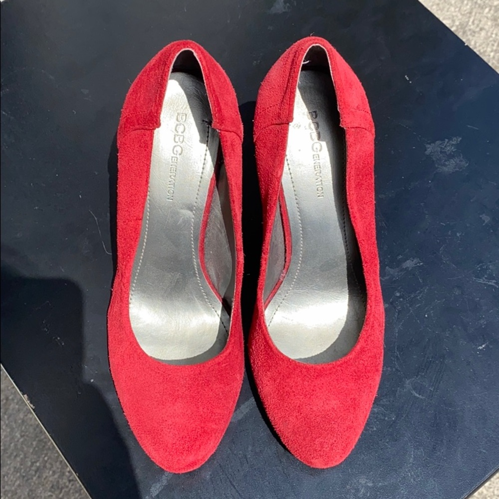 BCBG red heels